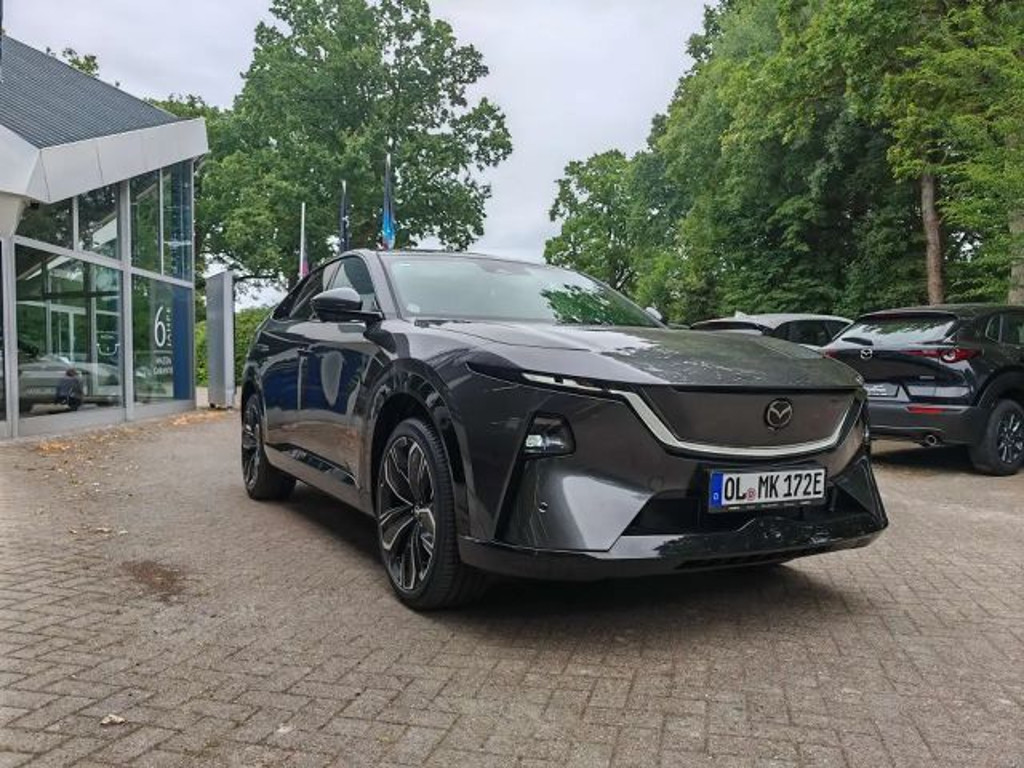 Mazda CX-6e Takumi