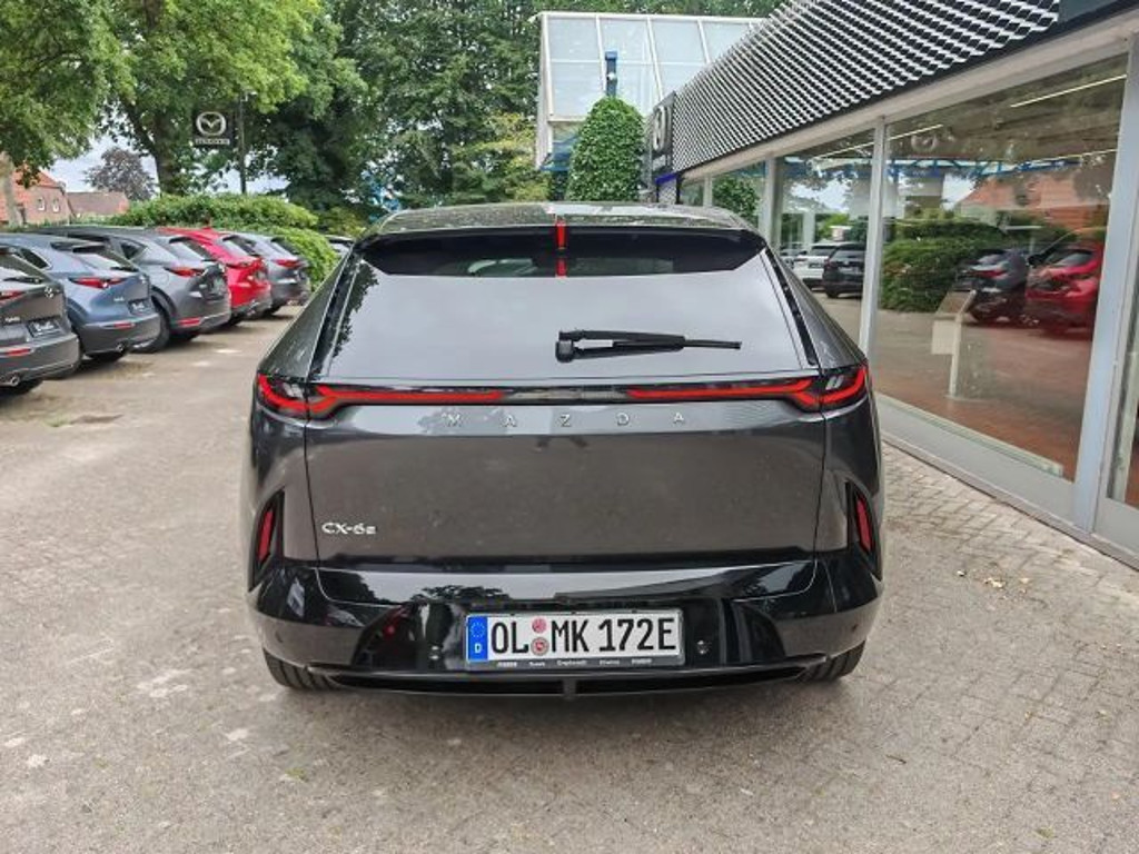 Mazda CX-6e