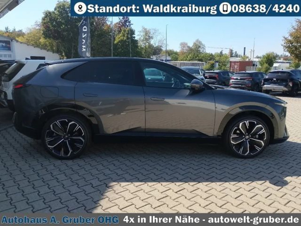Mazda CX-6e