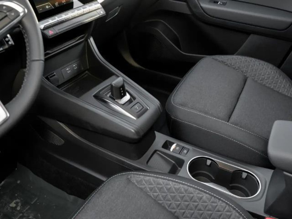 Mitsubishi Grandis