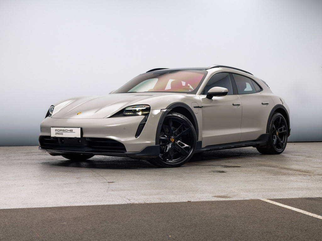 Porsche Taycan Cross Turismo 4