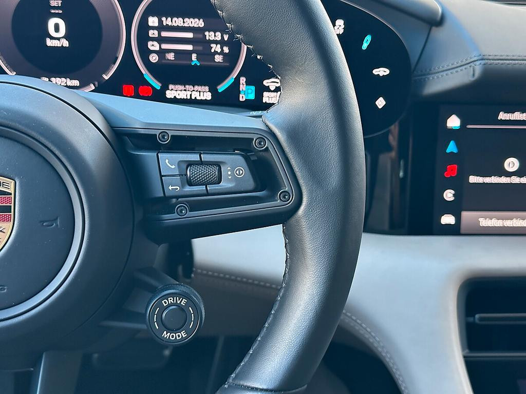 Porsche Taycan