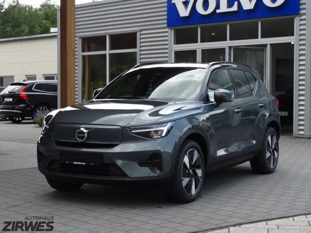 Volvo EX40 Plus Achterwielaandrijving Extended range Single motor