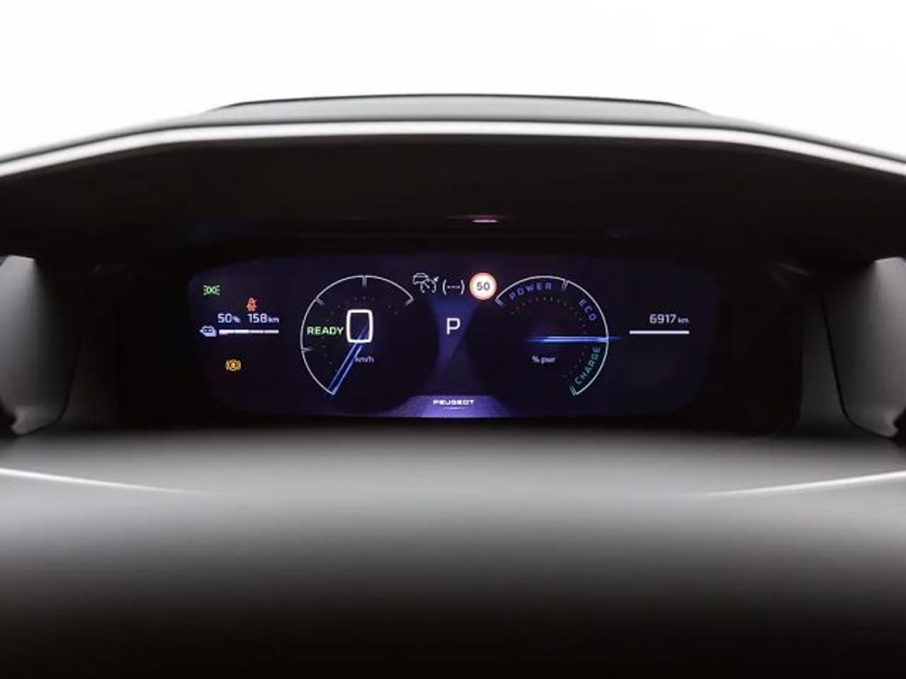 Peugeot e-208