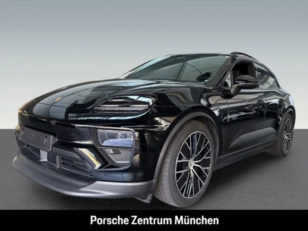 Porsche Macan 4