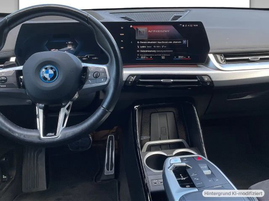 BMW iX1