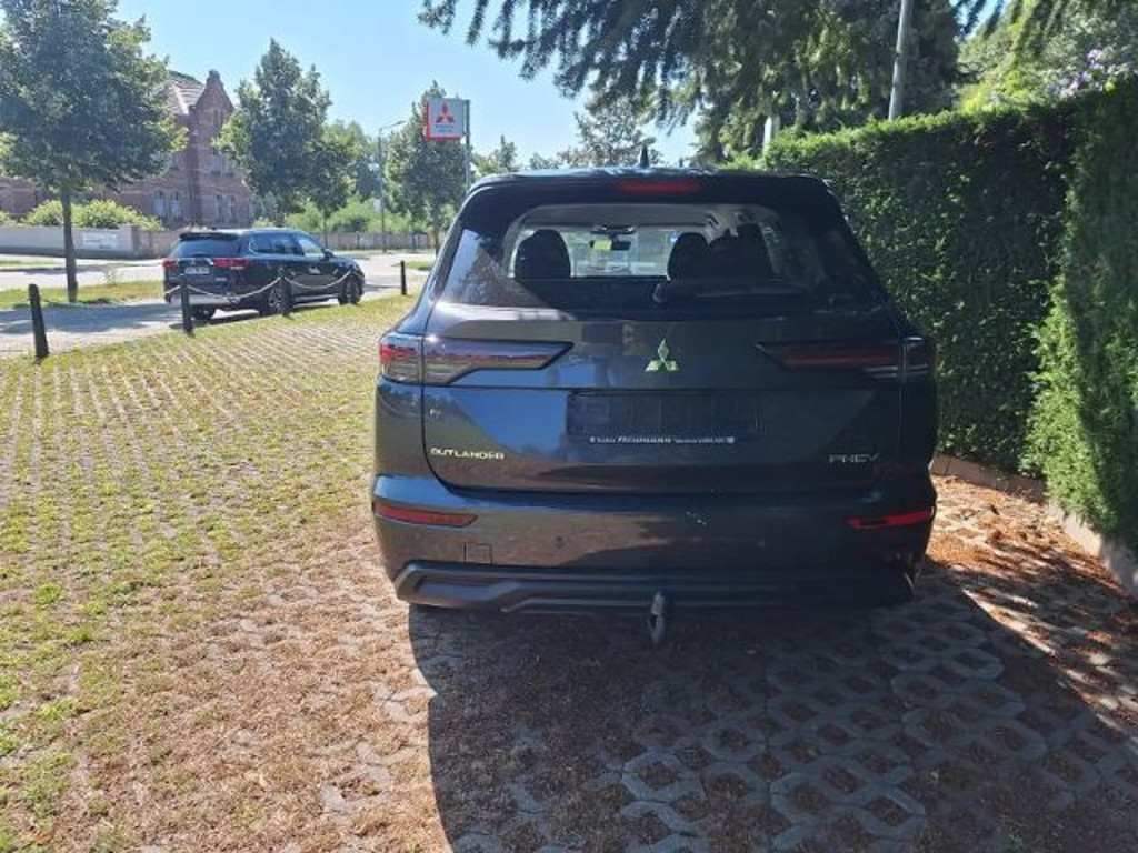 Mitsubishi Outlander PHEV