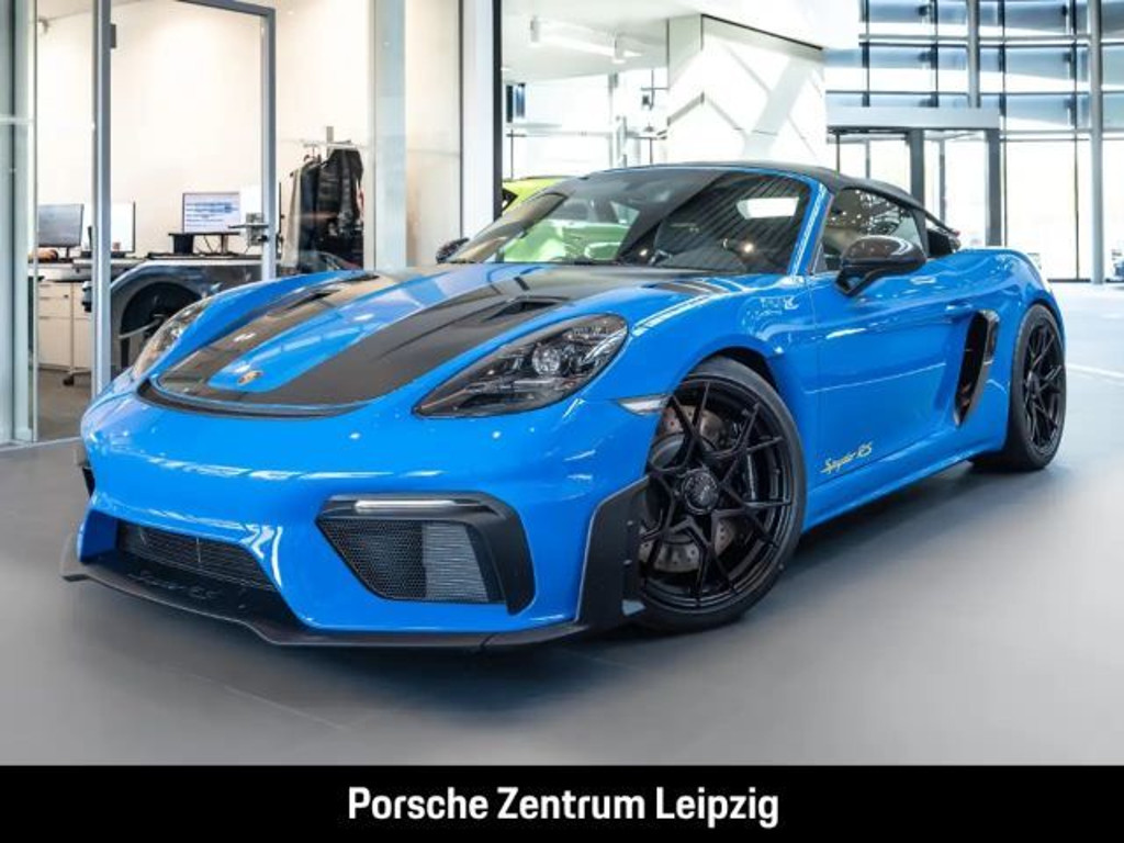 Porsche Cayman RS 718