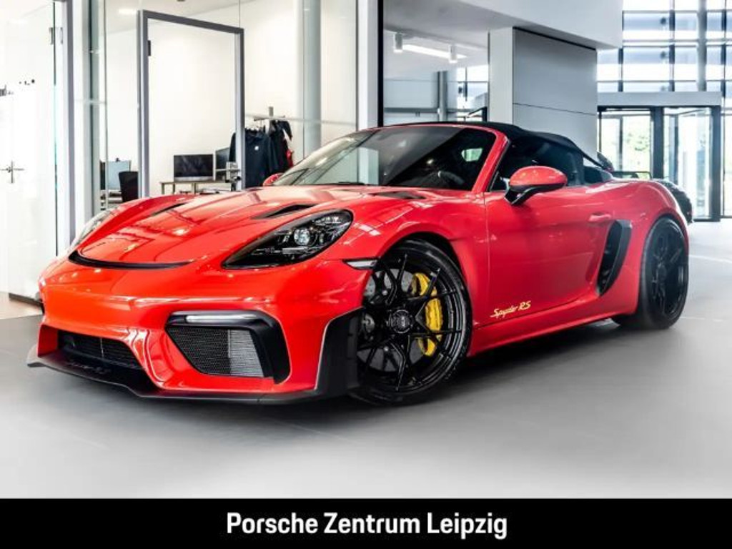 Porsche Cayman RS 718