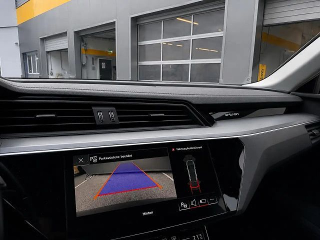 Audi Q8 e-tron