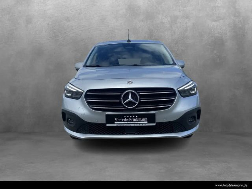 Mercedes-Benz T 180
