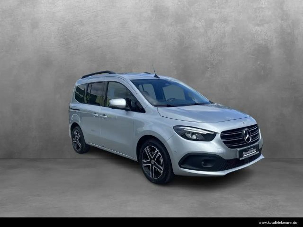 Mercedes-Benz T 180