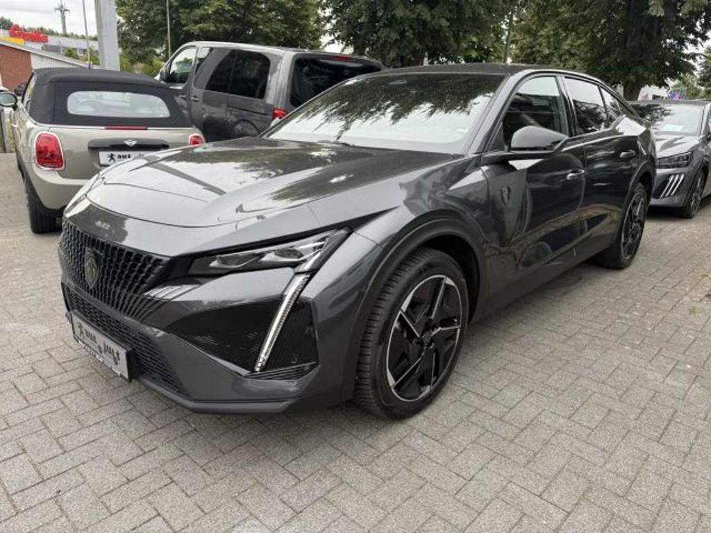 Peugeot 408