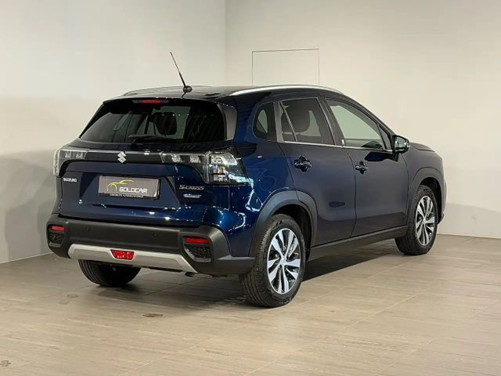Suzuki S-Cross