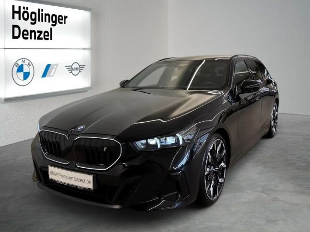 BMW i5 eDrive40