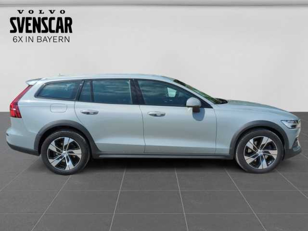 Volvo V60 Cross Country