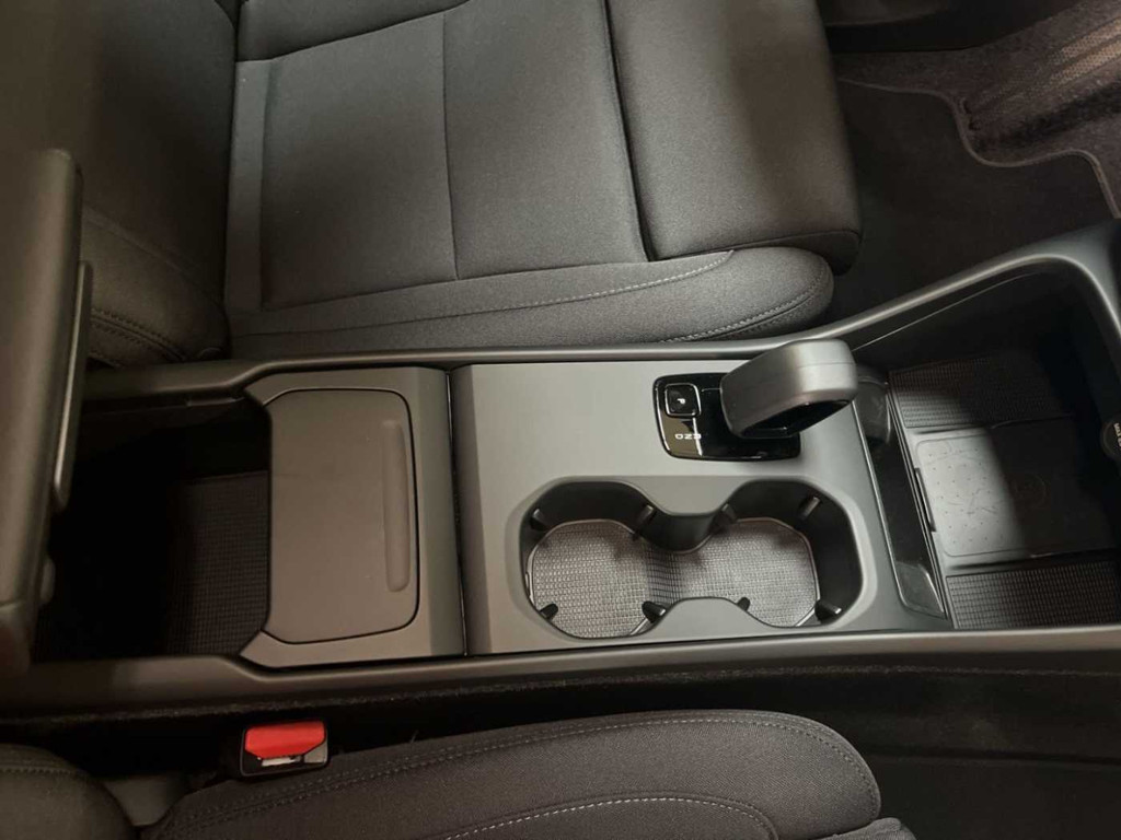 Volvo EX40
