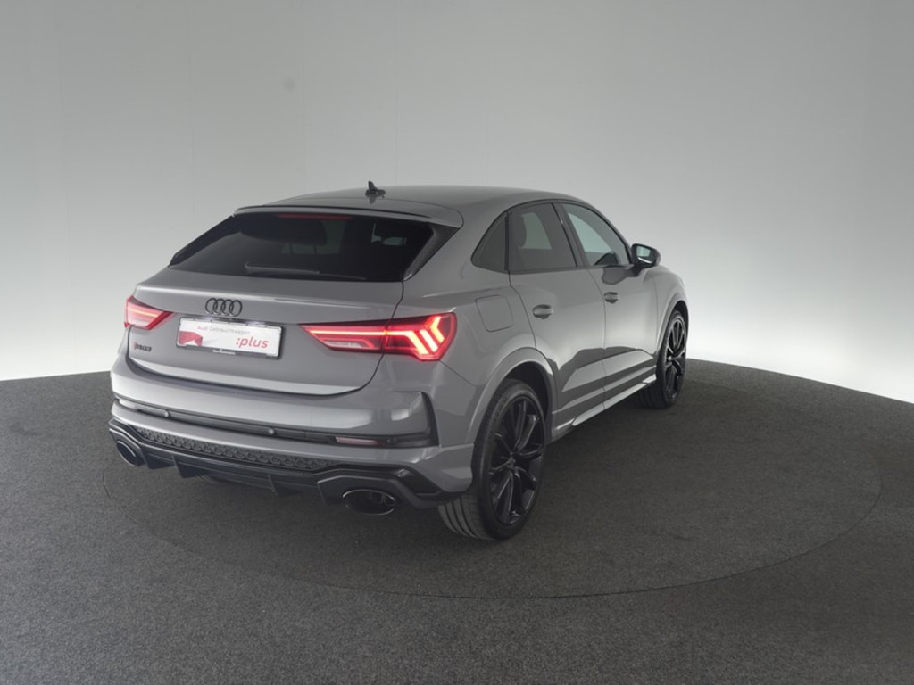 Audi RS Q3
