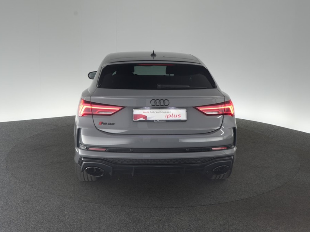 Audi RS Q3