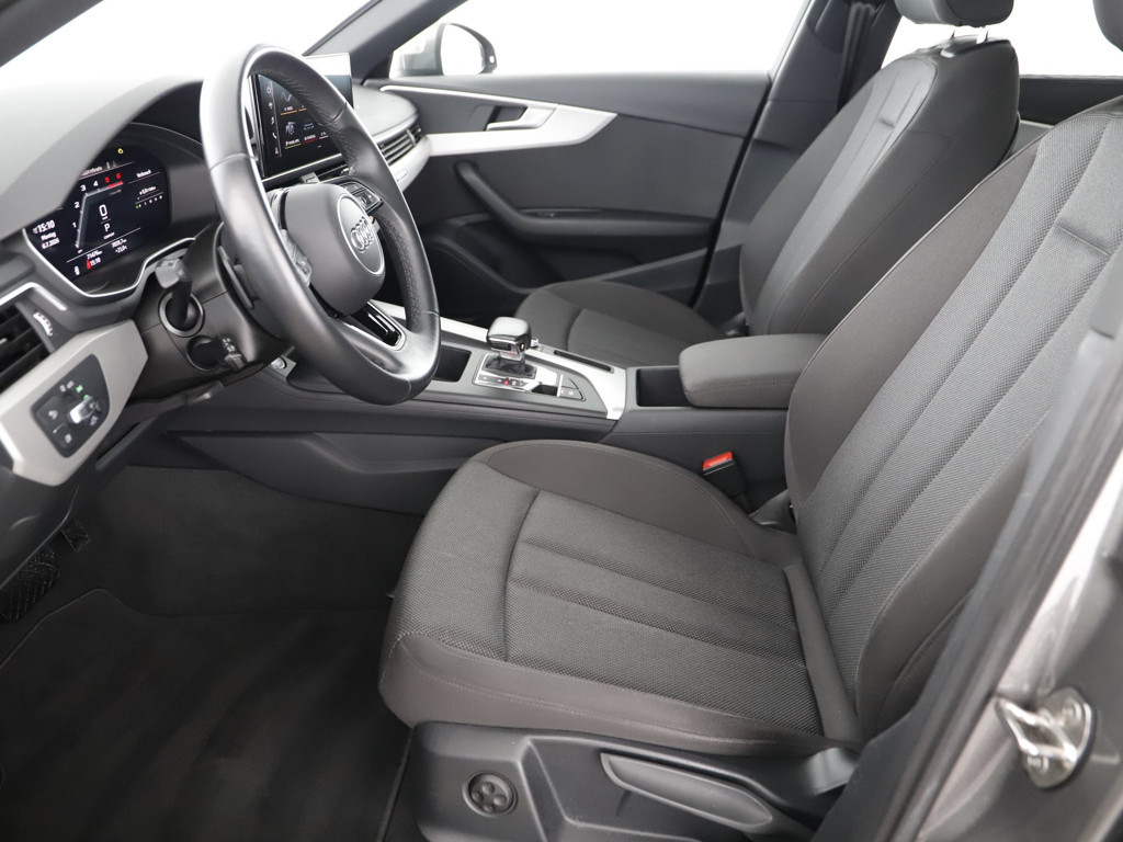Audi A4 Sedan Quattro 40 TDI