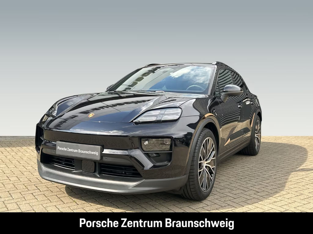 Porsche Macan 4