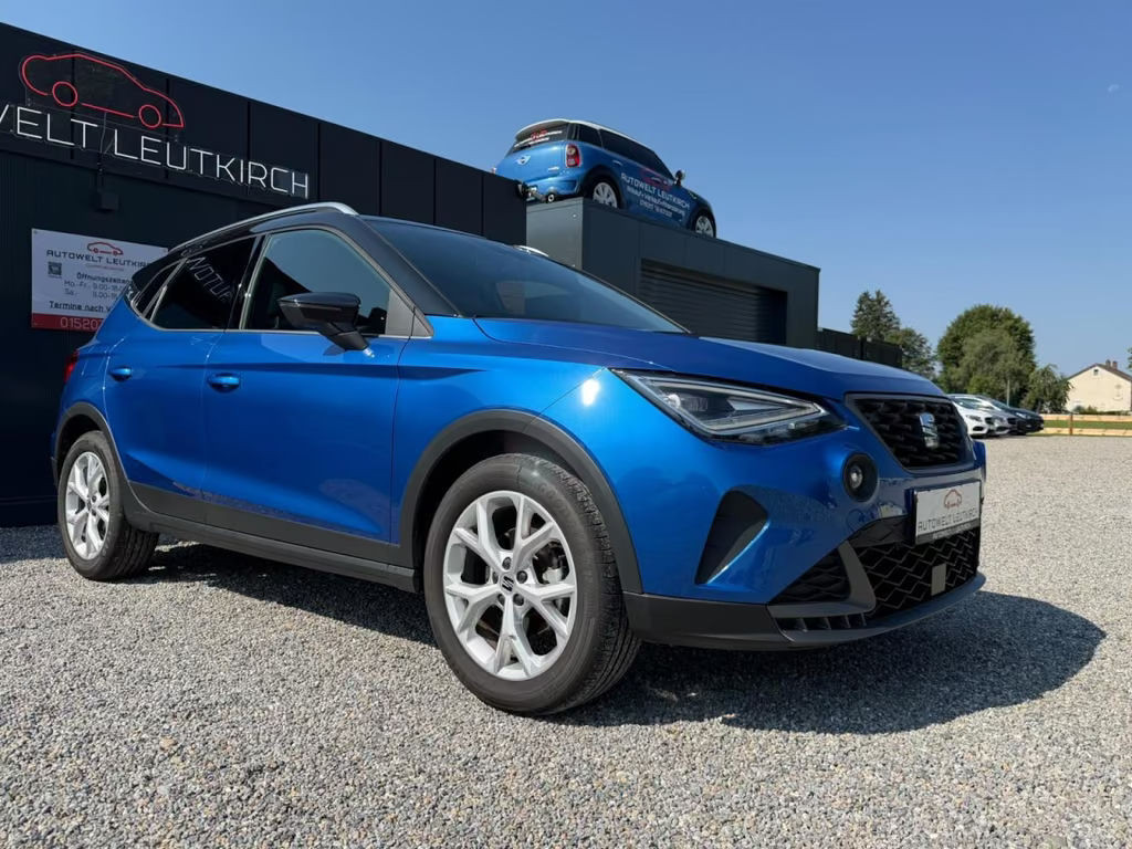 Seat Arona
