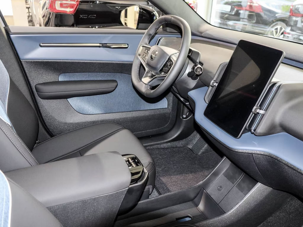 Volvo EX30