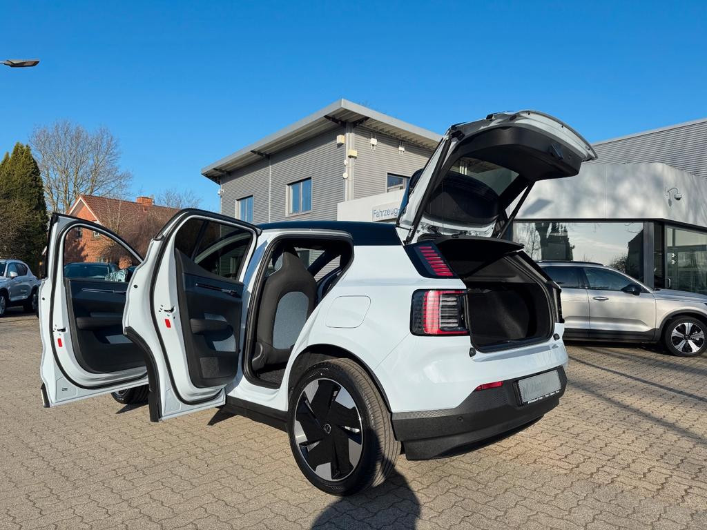 Volvo EX30