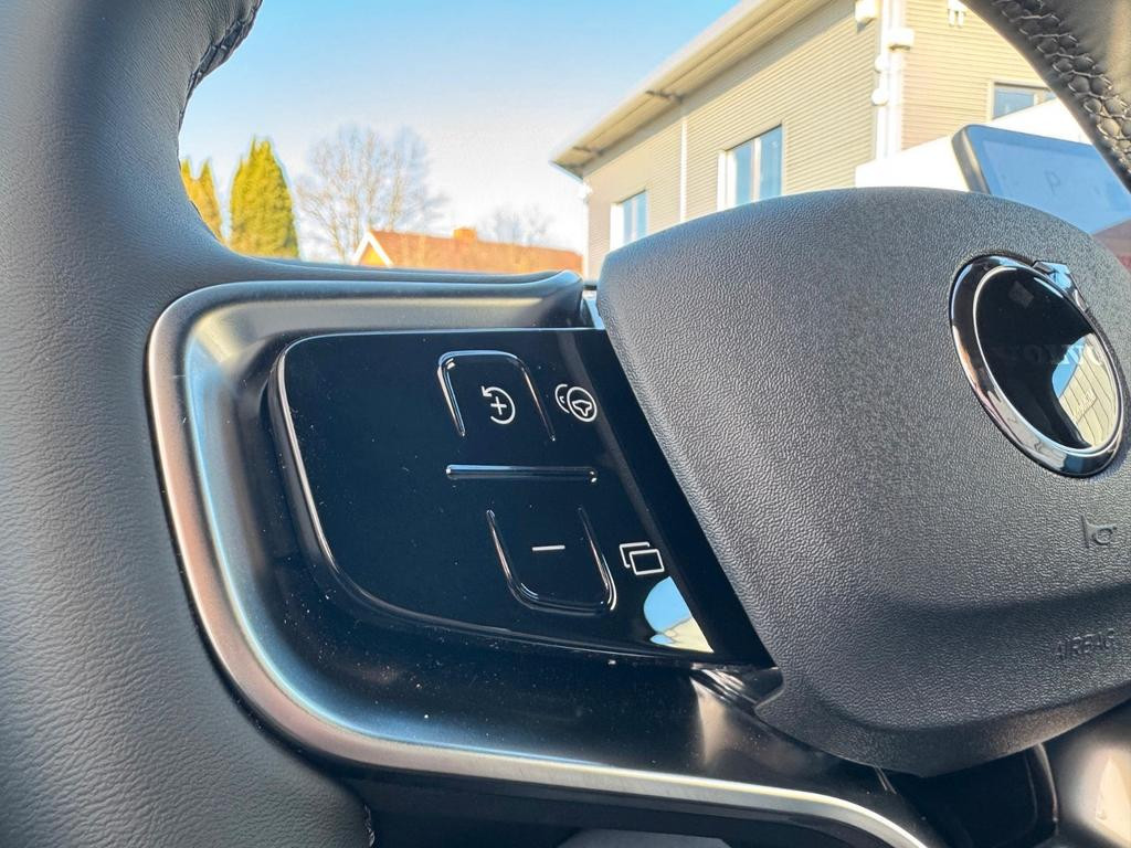 Volvo EX30