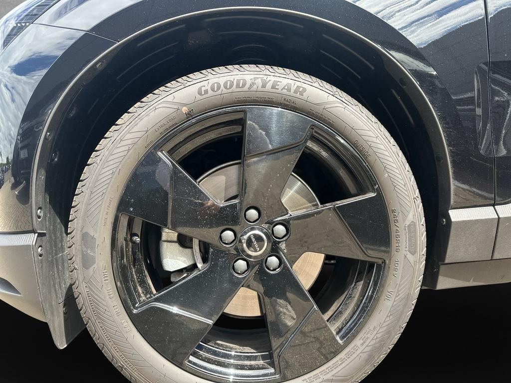 Volvo EX30