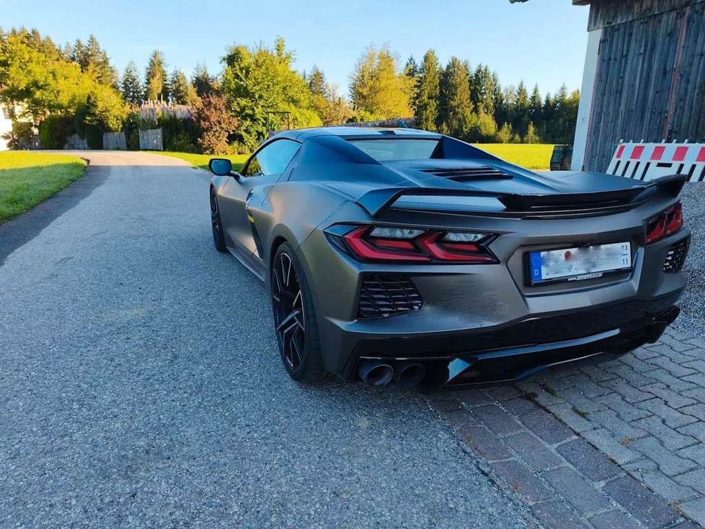 Corvette C8