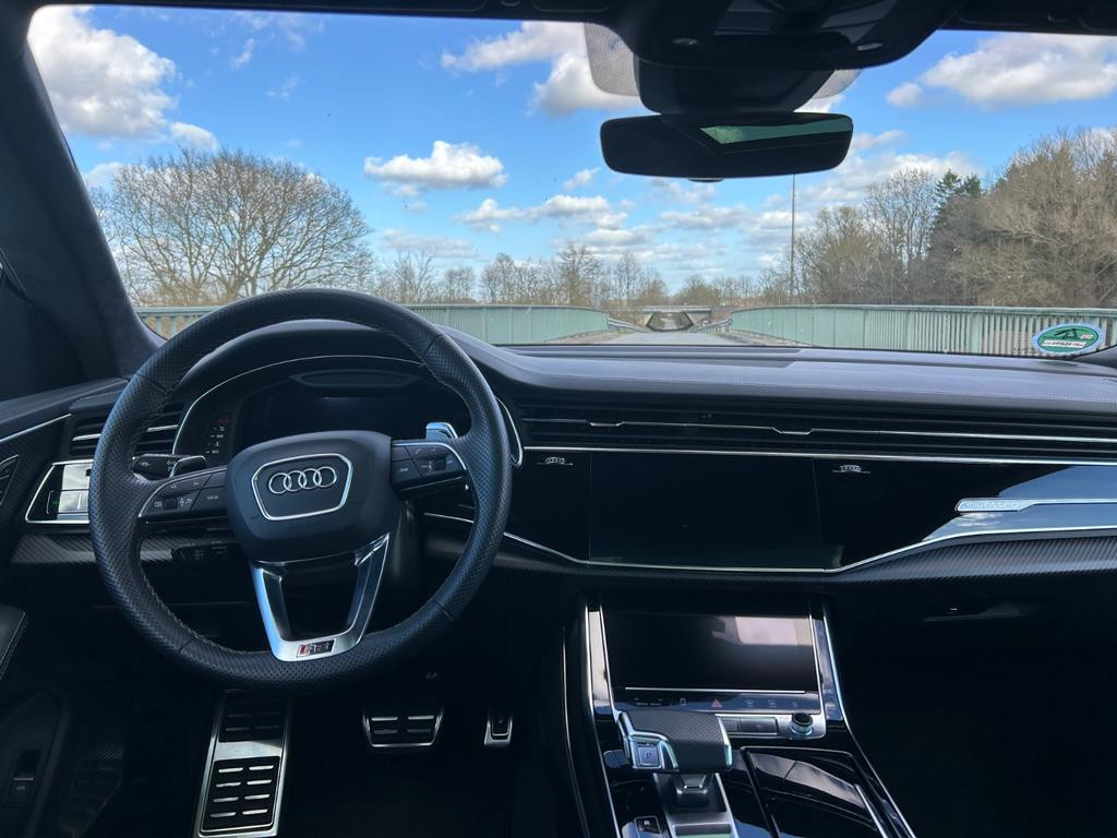 Audi RS Q8