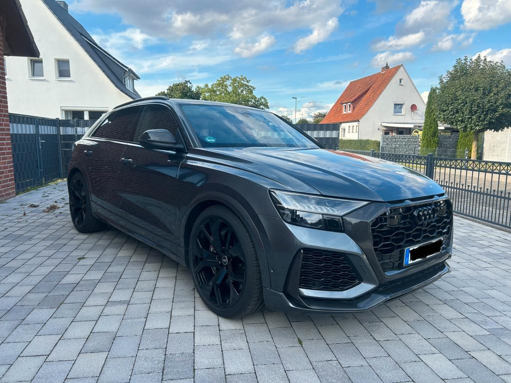 Audi RS Q8