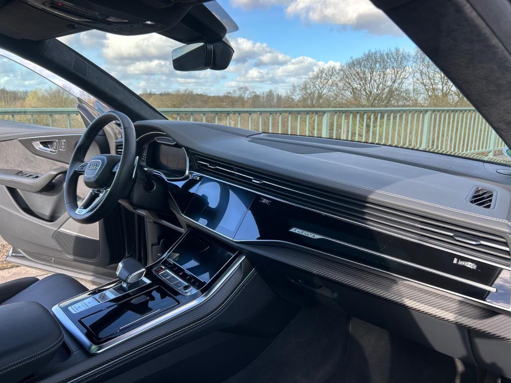Audi RS Q8