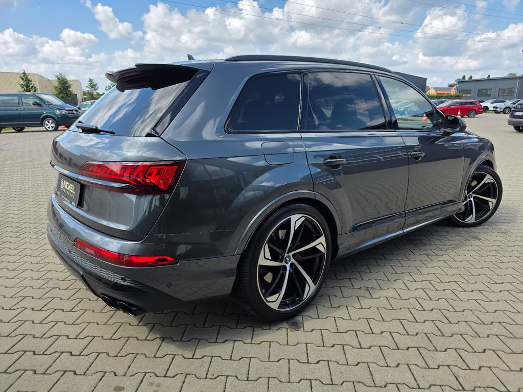 Audi SQ7