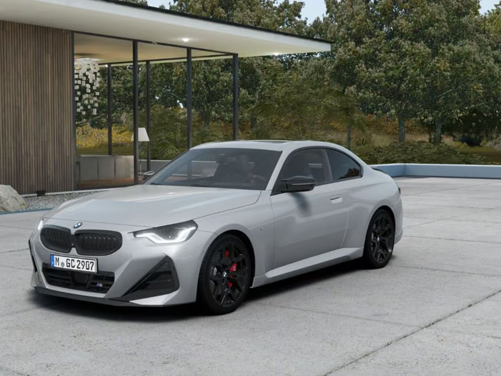 BMW M2 xDrive Sedan