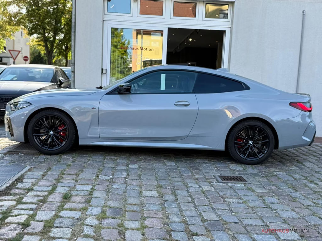 BMW M440