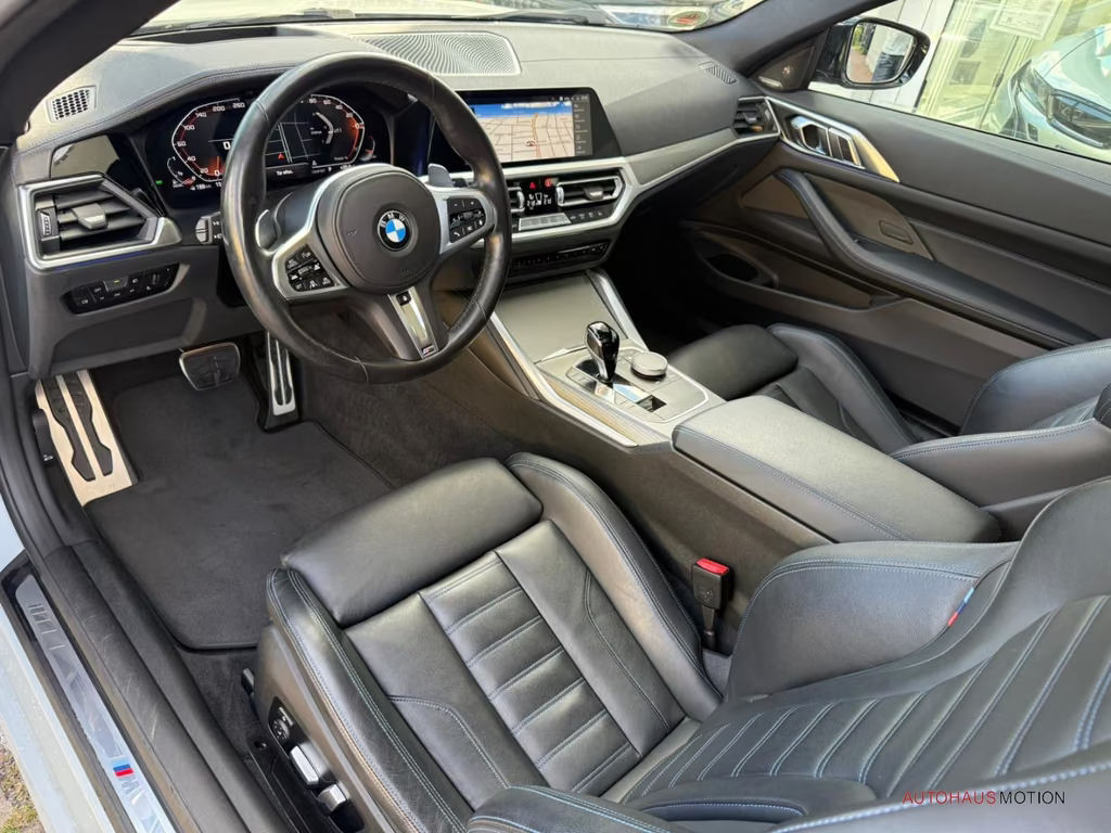 BMW M440