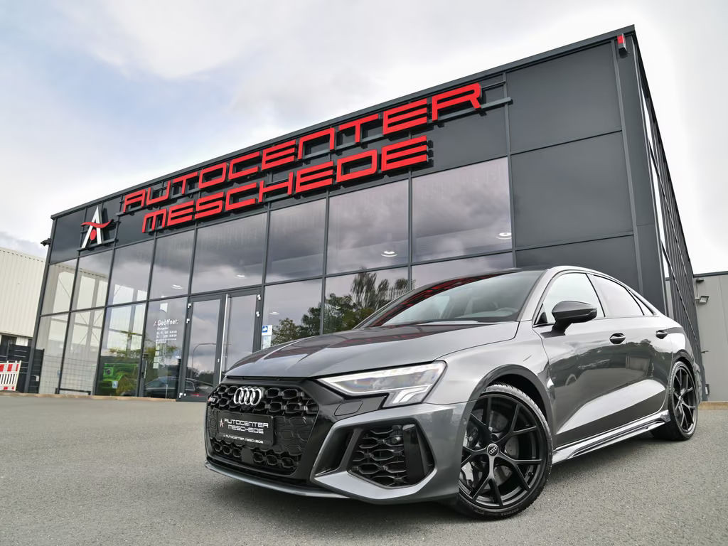 Audi RS3 Sedan