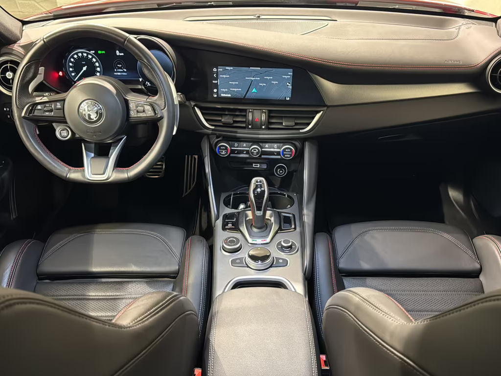 Alfa Romeo Giulia