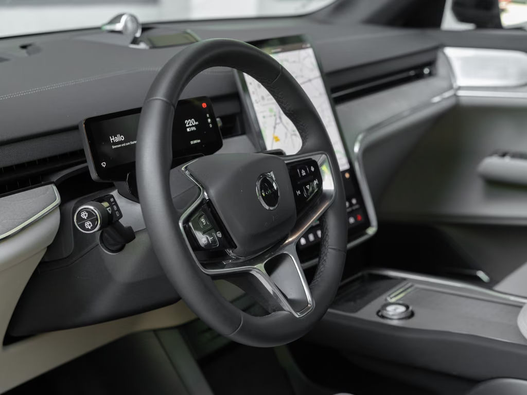 Volvo EX90