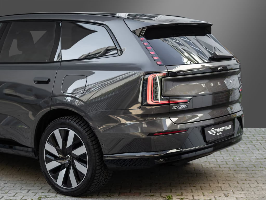 Volvo EX90