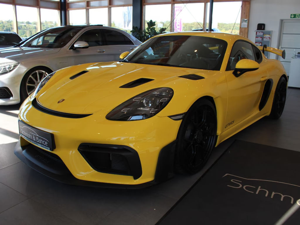 Porsche Cayman RS 718