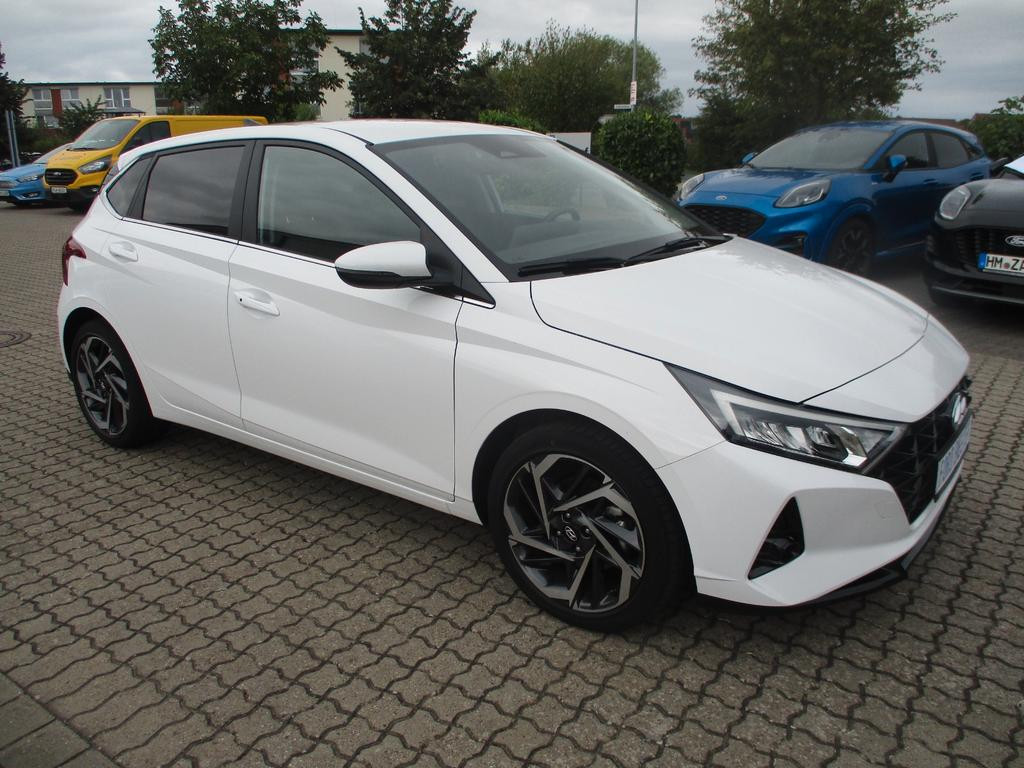 Hyundai i20