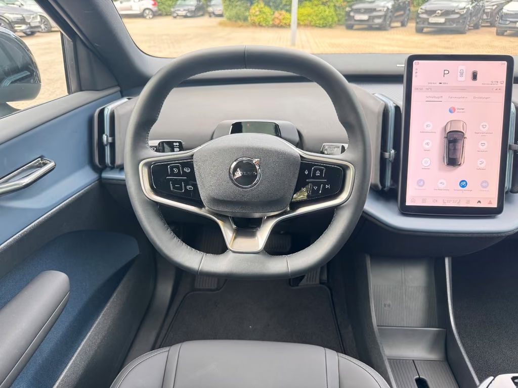 Volvo EX30