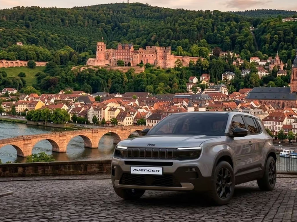 Jeep Avenger Black Edition