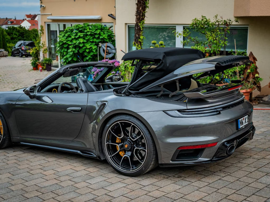 Porsche 911
