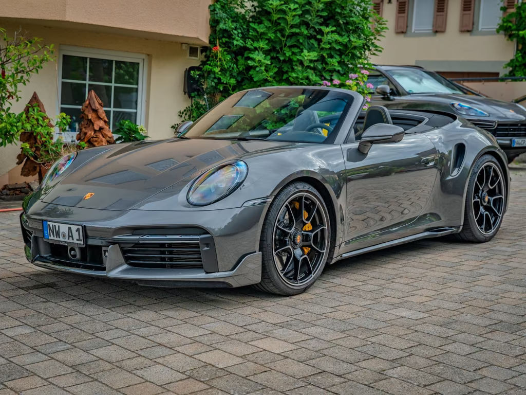 Porsche 911