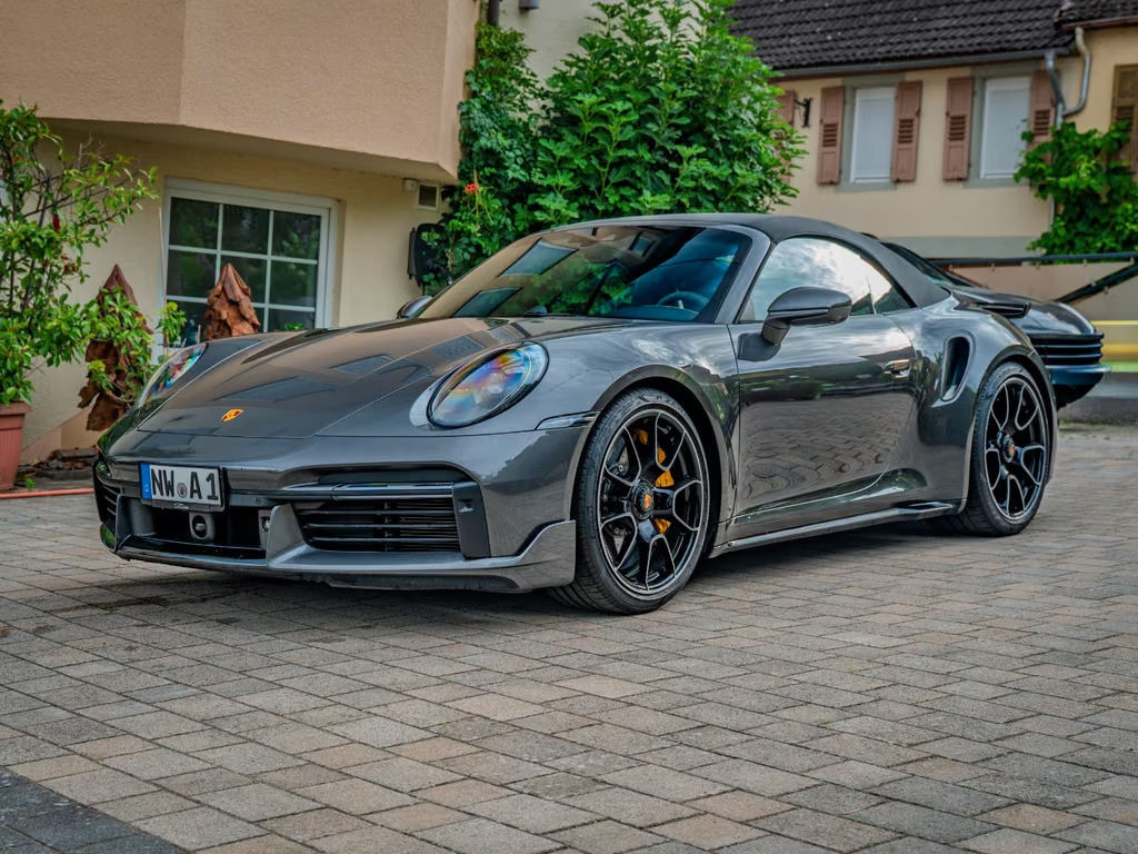 Porsche 911