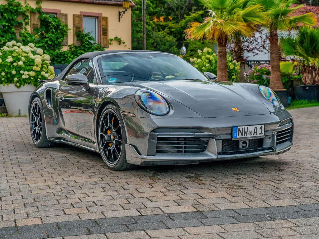 Porsche 911